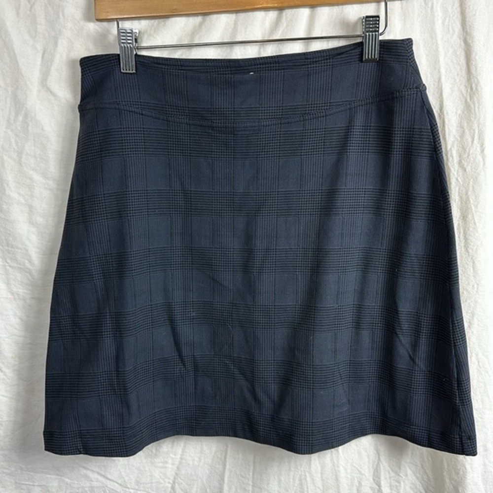 Athleta Women's Plaid Everyday Skort Skirt Stretchy Liner Shorts Sz S Black Gray